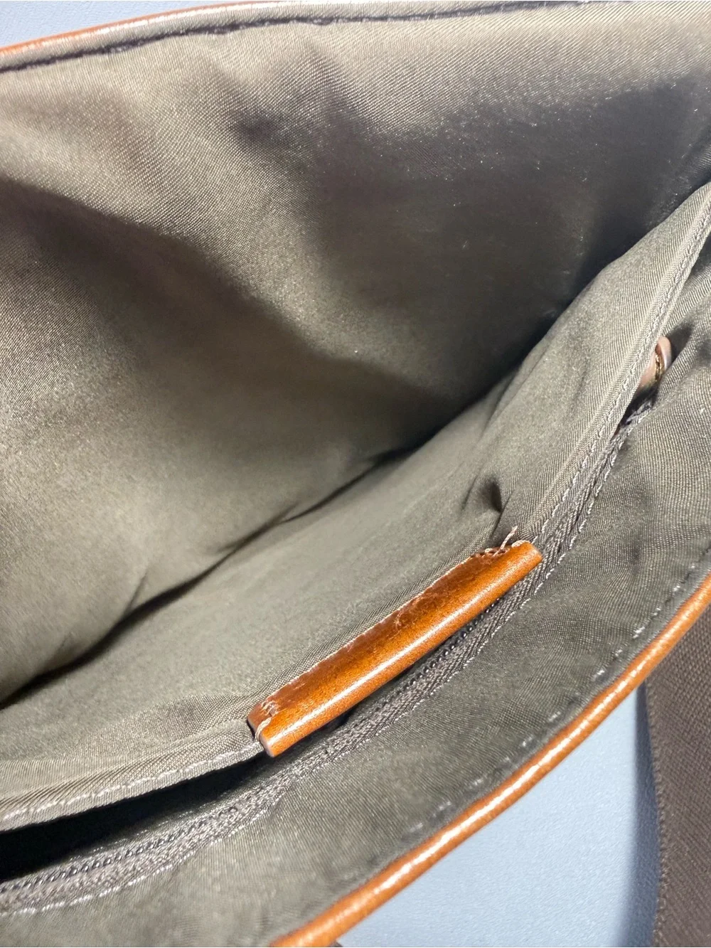 Fossil Buckner North/South City Cognac Brown Leather Messenger Bag